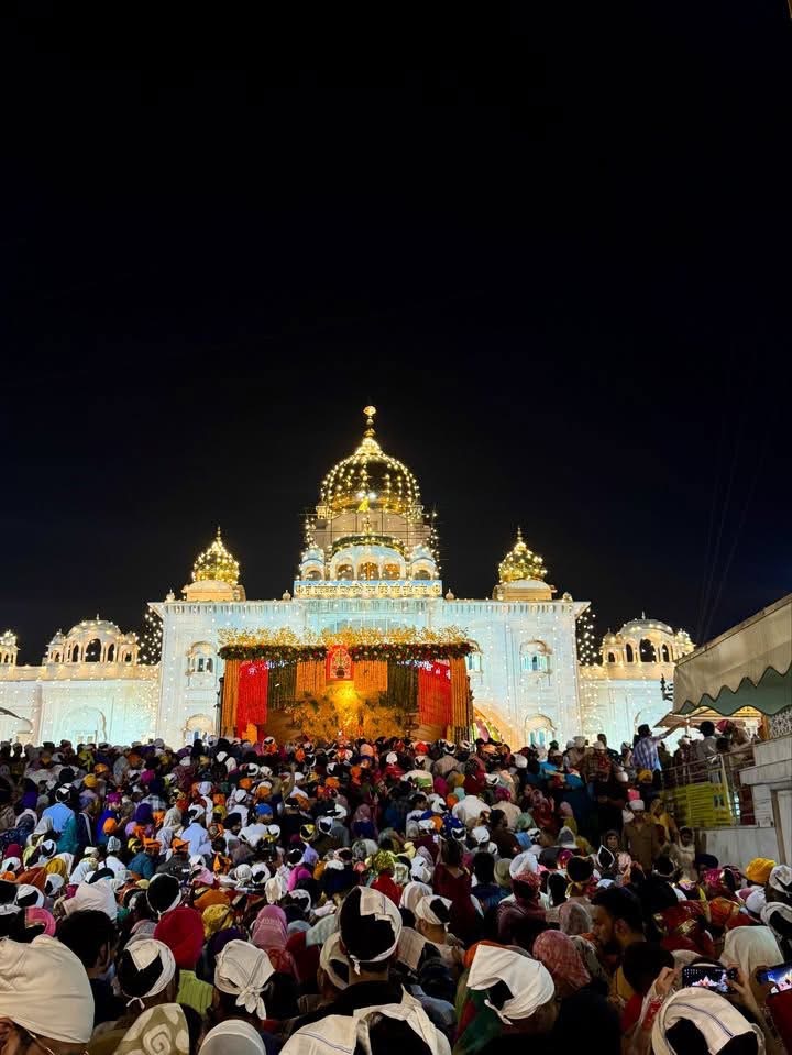 Discover Delhi: Local City Walk & Hidden Gems photo 3